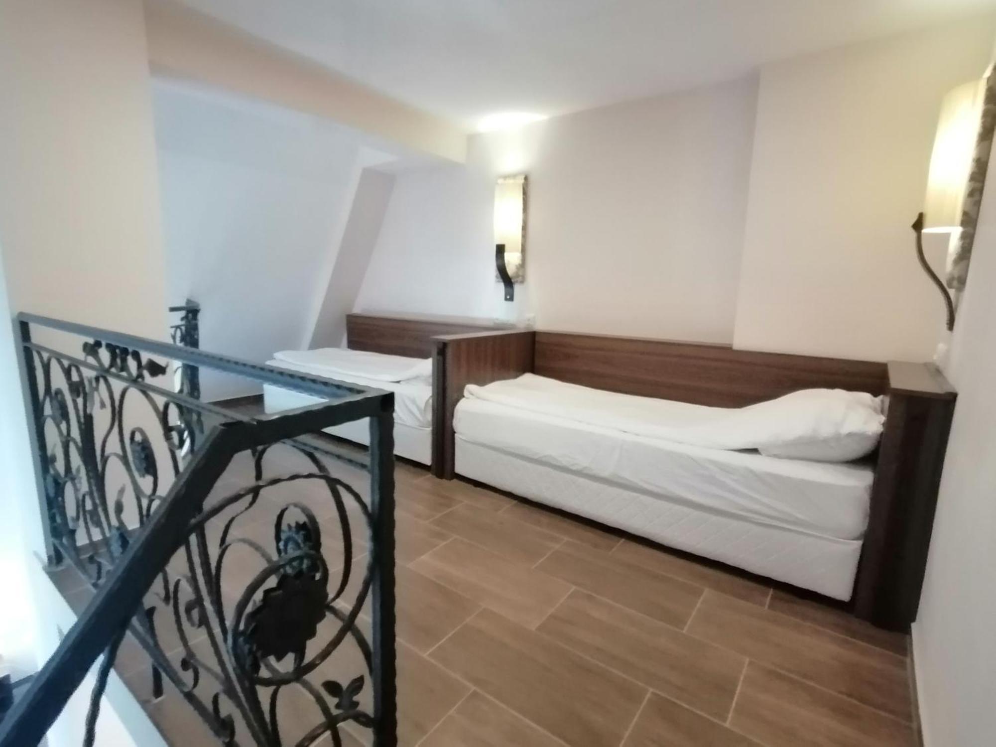Hotel Aristokrat Obzor Kültér fotó