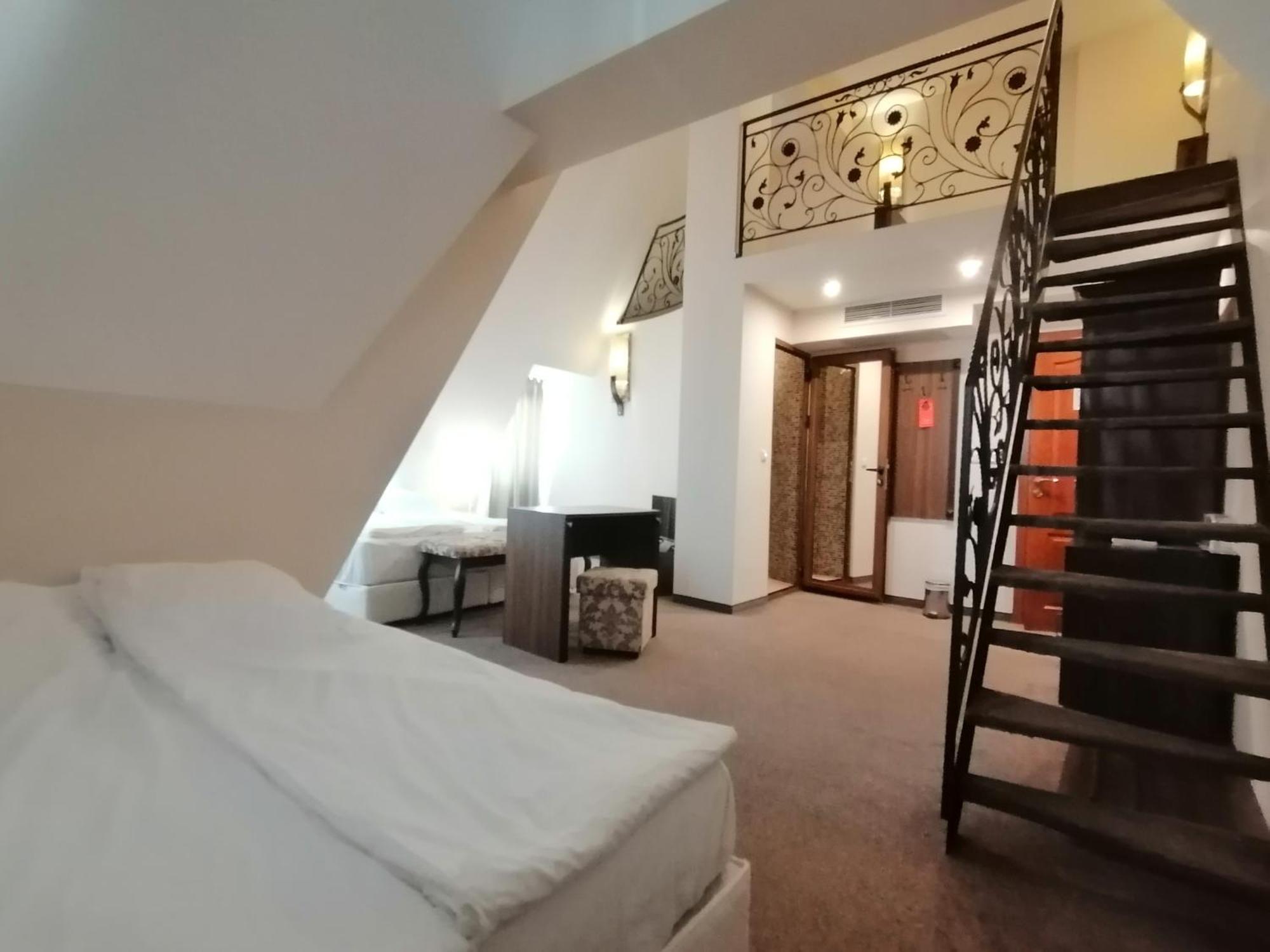 Hotel Aristokrat Obzor Kültér fotó