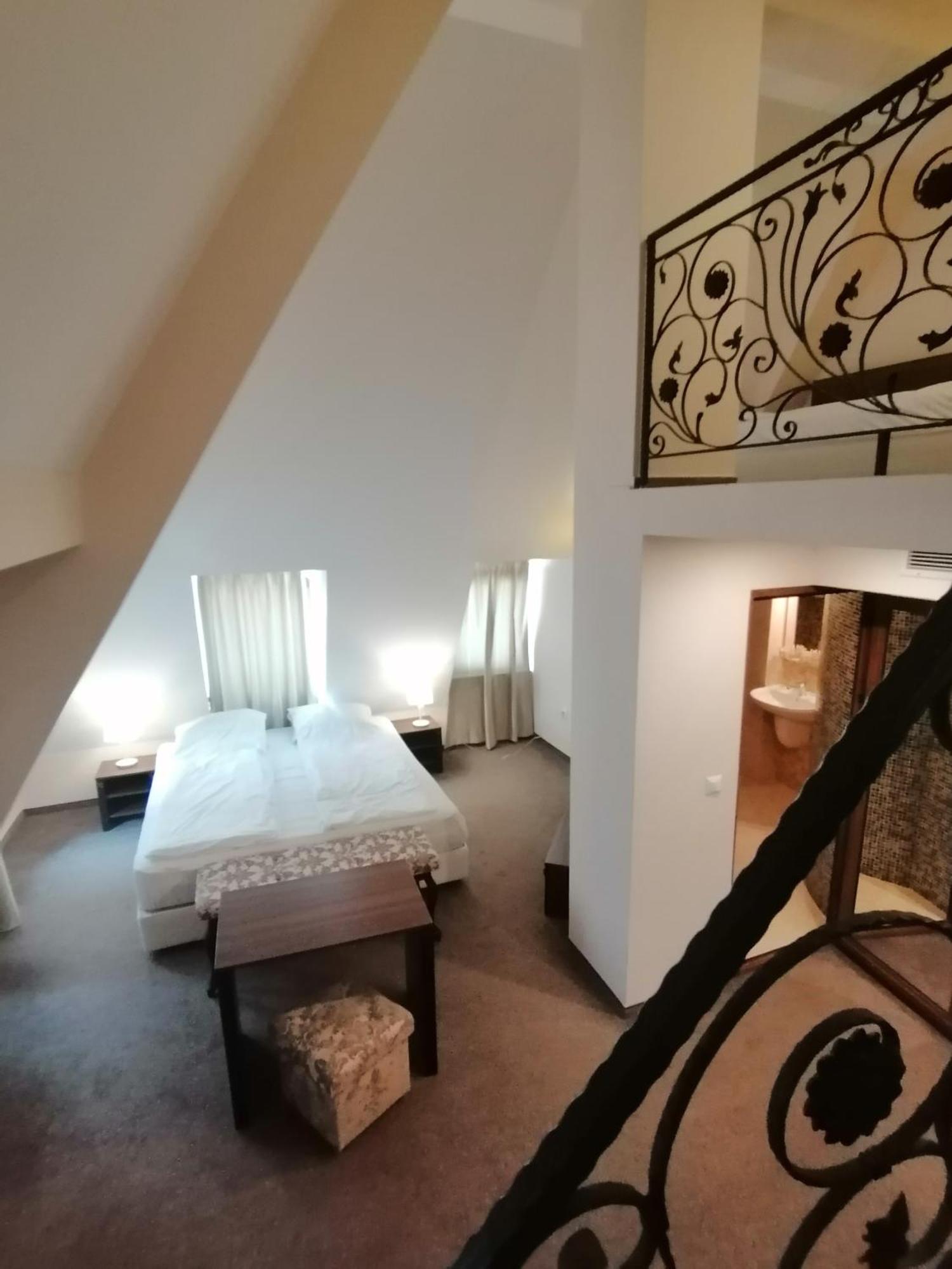 Hotel Aristokrat Obzor Kültér fotó