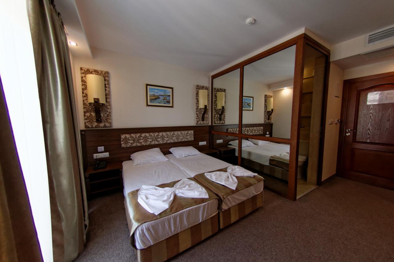 Hotel Aristokrat Obzor Kültér fotó